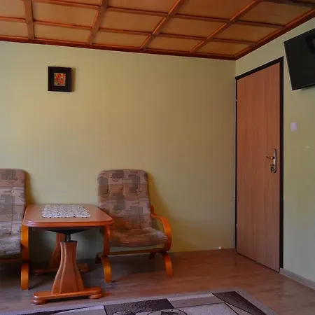 Kwatera Pod Lasem Проживание в семье